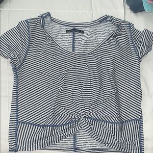 Abercrombie crop tshirt